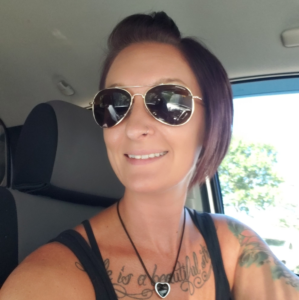 Meet your Posher, Valerie